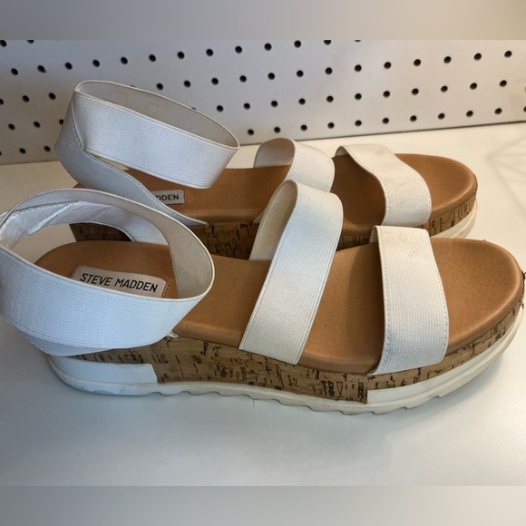 Steve Madden Women's Bandi Sandal White Platform Sandals 11M - Picture 9 of 15